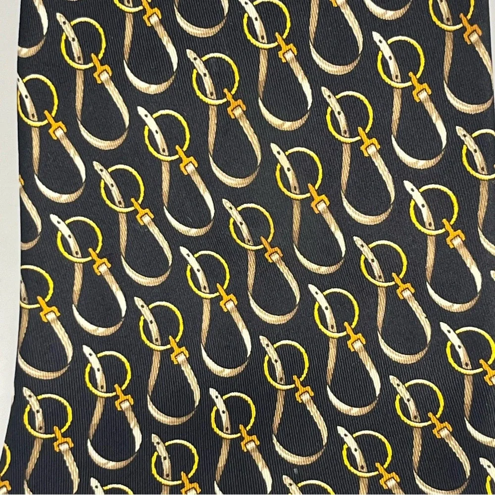 Gucci Men’s Silk Neck Tie‎ Black with Gold Equestrian Buckles Luxury Formal